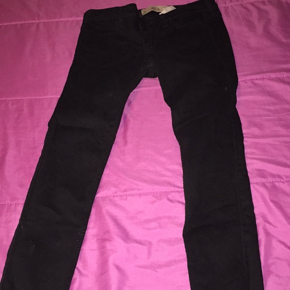 Jeans - Picture 2 of 3